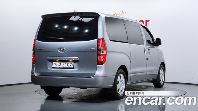 Hyundai Starex Новый Wagon 12-Seater Modern - фото 1