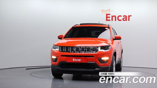 Jeep Compass 2-го поколения 2.4 Longitude AWD - фото 2