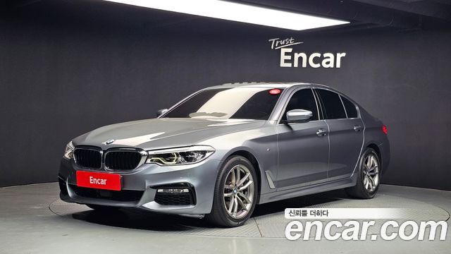 BMW 5-Series G30 520d M Sport package - фото 0