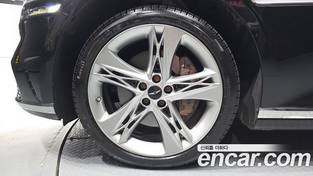 Genesis G90 RS4 Gasoline 3.5 Turbo e-S/C AWD - фото 4