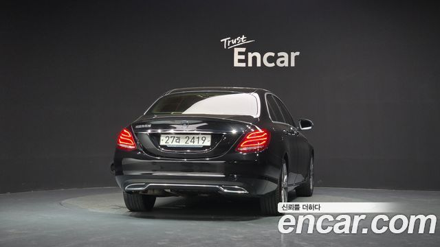 Mercedes-Benz C-Class W205 C200 Avantgarde - фото 3