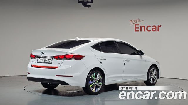 Hyundai Avante AD 1.6 GDI Value Plus - фото 0