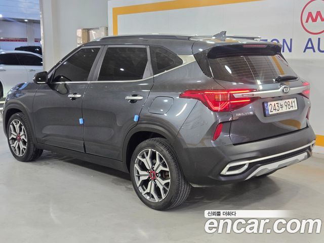 Kia Seltos Gasoline 1.6 Turbo 2WD Signature - фото 2