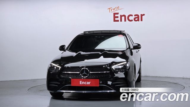 Mercedes-Benz E-Class W213 E350 4MATIC AMG Line - фото 2