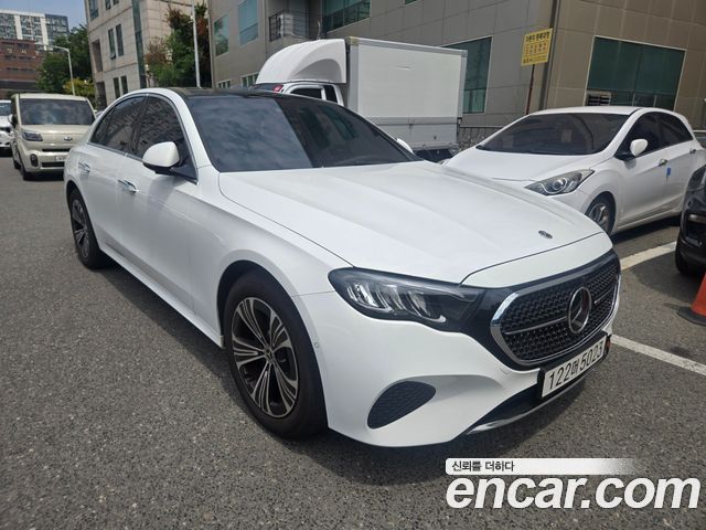 Mercedes-Benz E-Class W214 E200 Avantgarde - фото 0