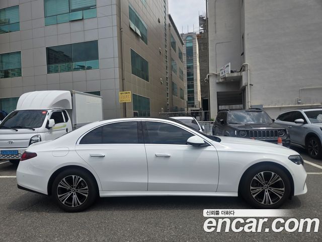 Mercedes-Benz E-Class W214 E200 Avantgarde - фото 4