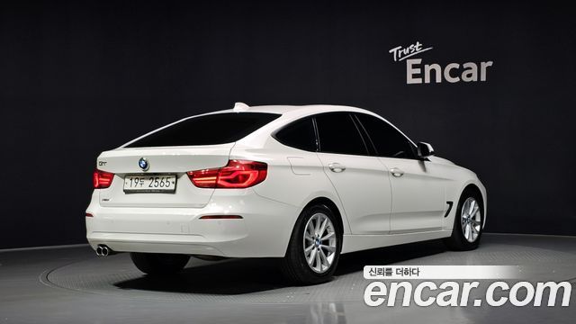 BMW Gran Turismo F34 GT 320d xDrive - фото 1