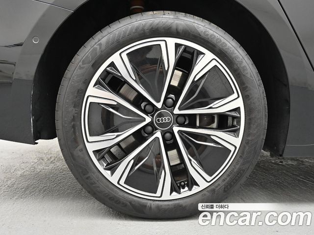 Audi A5 B10 40 TDI Quattro Advanced - фото 4