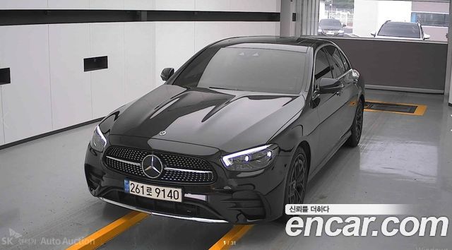 Mercedes-Benz E-Class W213 E220d 4MATIC AMG Line - фото 0