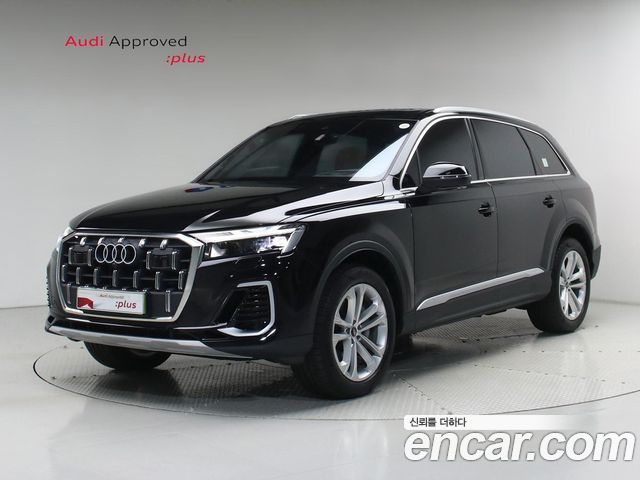 Audi Q7 55 TFSI Quattro - фото 0