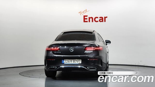 Mercedes-Benz E-Class W213 E300d 4MATIC Coupe - фото 3