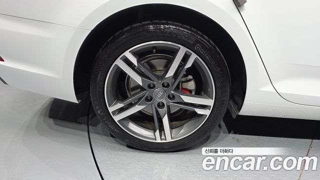 Audi A4 B9 40 TFSI Premium - фото 4