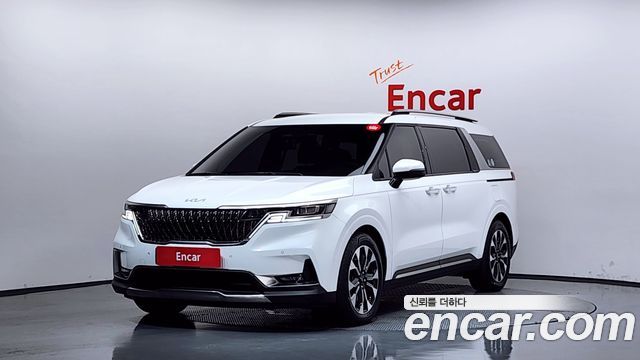 Kia Carnival 4-го поколения 9-Seater Noblesse - фото 0