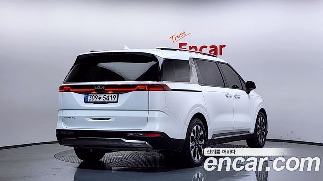 Kia Carnival 4-го поколения 9-Seater Noblesse - фото 1
