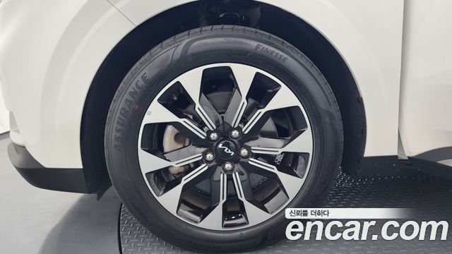 Kia Carnival 4-го поколения 9-Seater Noblesse - фото 4