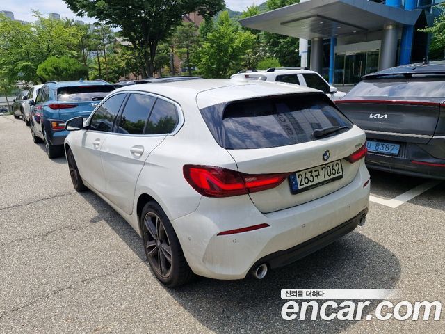 BMW 1-Series F40 118d Sport - фото 4