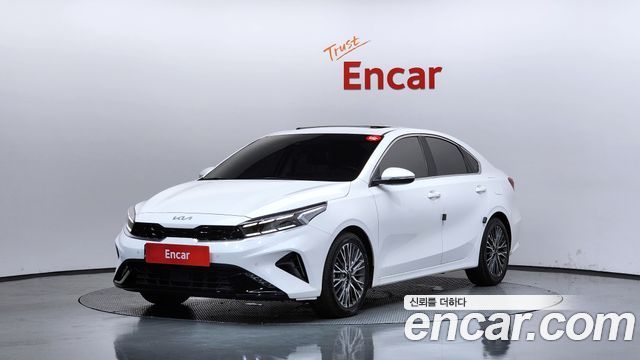 Kia K3 Новый 2-го поколения 1.6 signature - фото 0