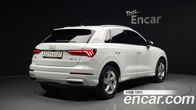 Audi Q3 F3 35 TDI Premium - фото 1