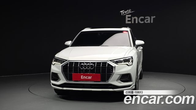 Audi Q3 F3 35 TDI Premium - фото 2