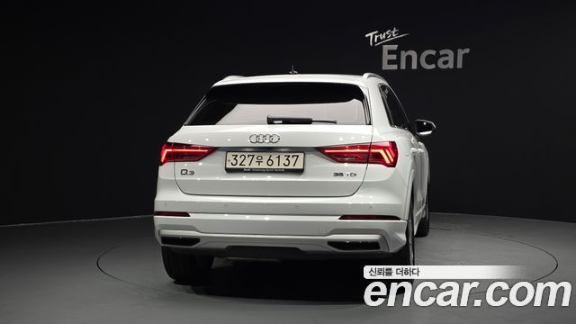 Audi Q3 F3 35 TDI Premium - фото 3