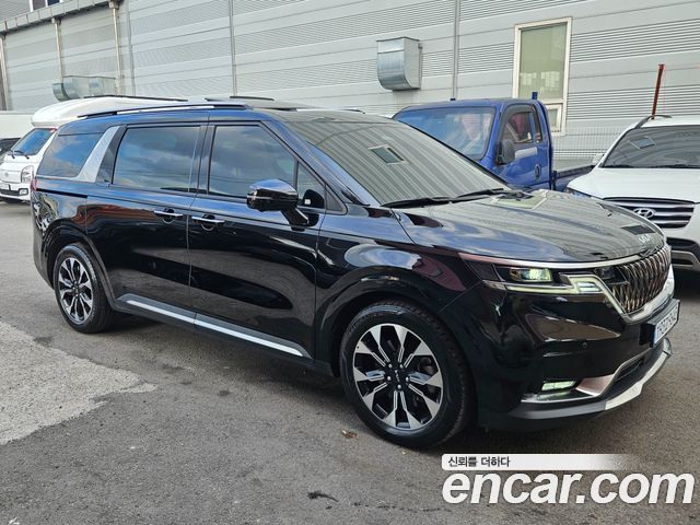 Kia Carnival 4-го поколения 9-Seater Noblesse - фото 1
