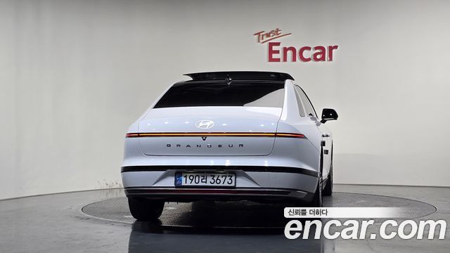Hyundai Grandeur GN7 2,5 Gasoline 2WD Exclusive - фото 2