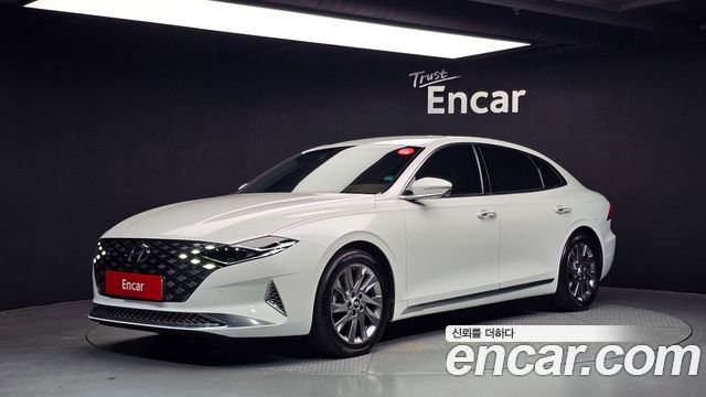 Hyundai Grandeur Новый IG, гибрид Calligraphy - фото 0