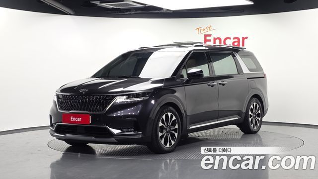 Kia Carnival 4-го поколения 9-Seater Signature - фото 0