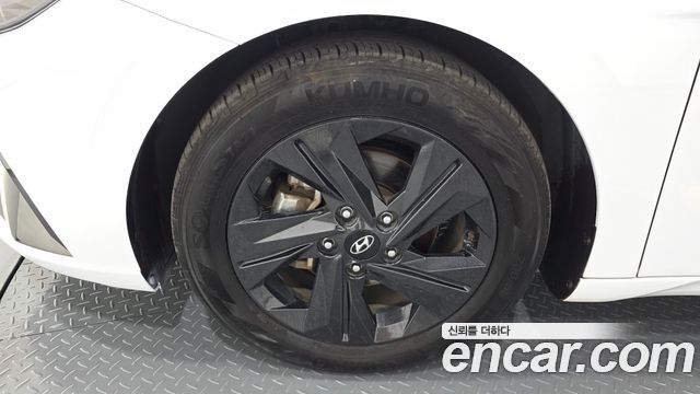 Hyundai Avante CN7 1.6 Inspiration - фото 4