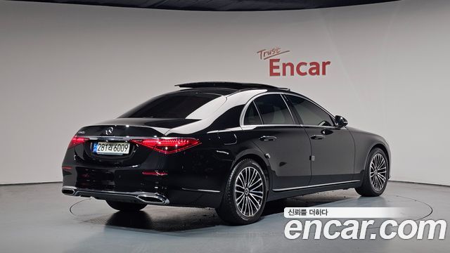 Mercedes-Benz S-Class W223 S350 d - фото 1
