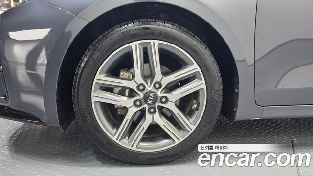 Kia K3 Совершенно новый Luxury - фото 4
