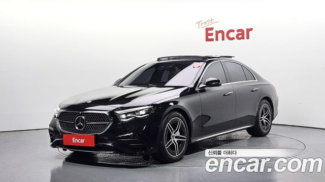Mercedes-Benz E-Class W214 E300 4MATIC AMG Line - фото 0