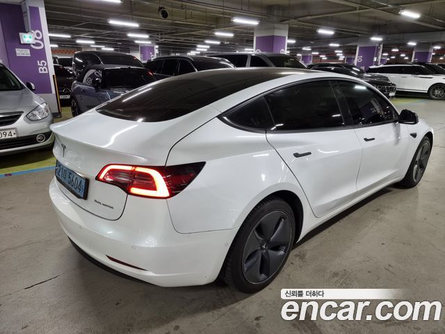 Tesla Model 3 Long Range AWD - фото 3