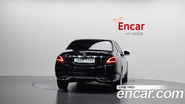 Mercedes-Benz C-Class W205 C200 Avantgarde - фото 3