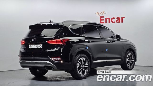 Hyundai Santafe TM Gasoline 2.0T 2WD Exclusive - фото 1
