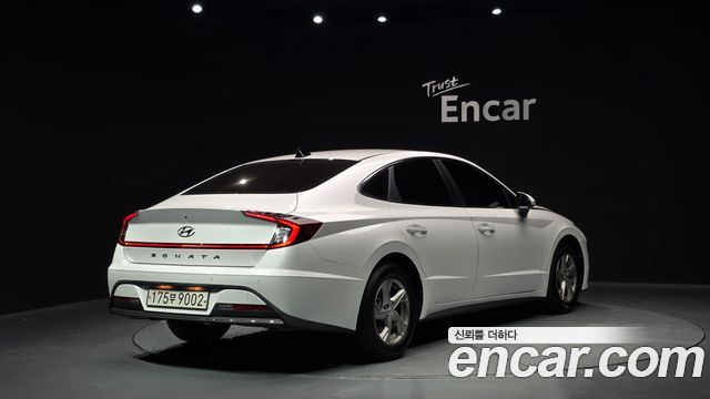 Hyundai Sonata DN8 2.0 Premium - фото 1