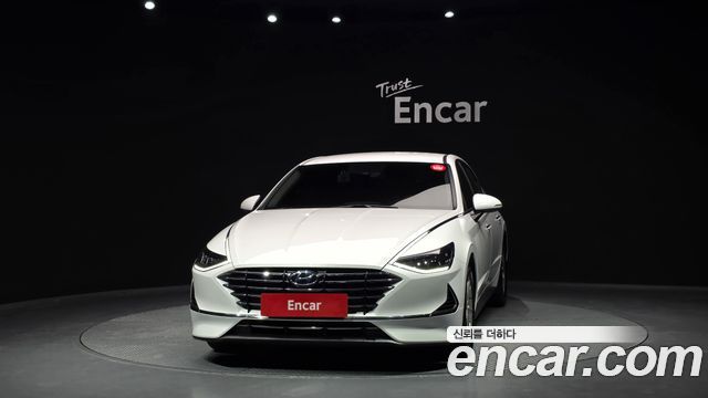 Hyundai Sonata DN8 2.0 Premium - фото 2