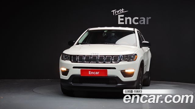 Jeep Compass 2-го поколения 2,4 Sport 2WD - фото 2