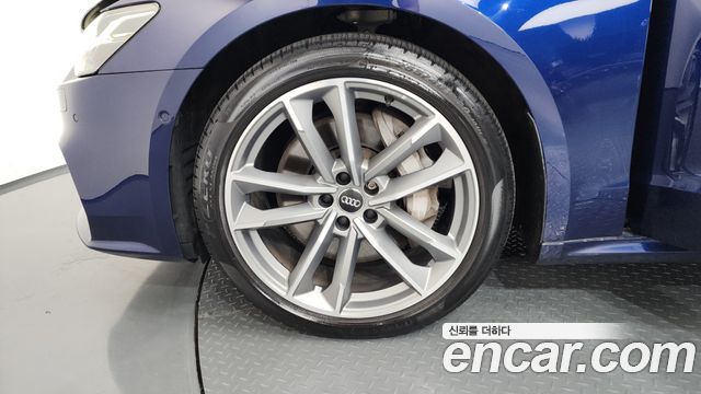 Audi A7 55 TFSI Quattro Premium - фото 4
