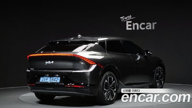 Kia EV6 Long Range 4WD Earth - фото 1
