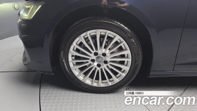 Audi A6 C8 40 TDI Premium - фото 4