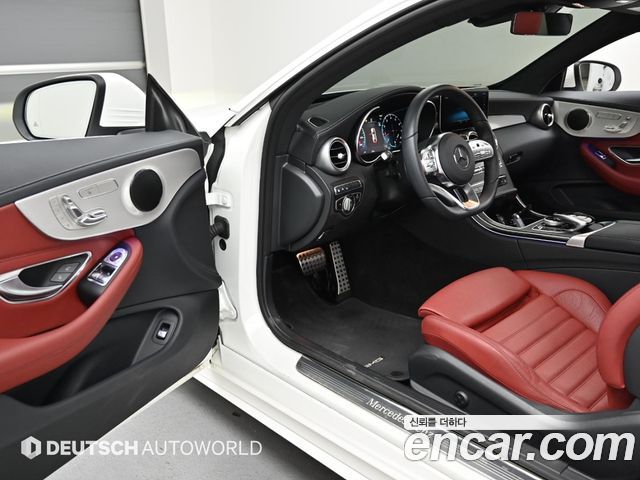 Mercedes-Benz C-Class W205 C200 Coupe - фото 4