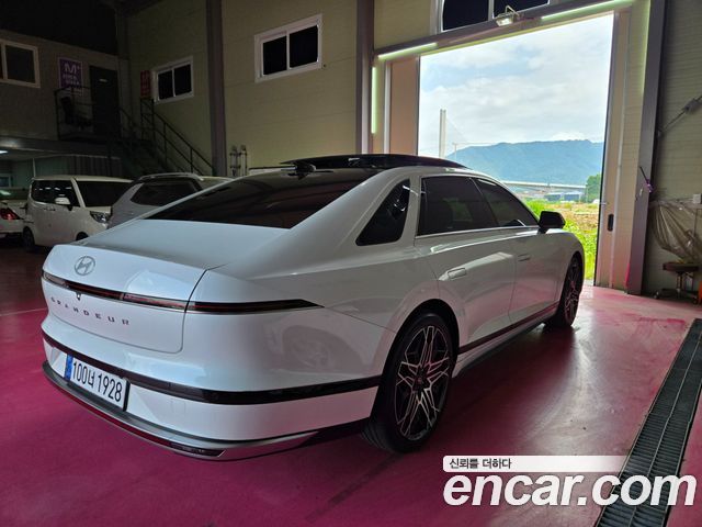 Hyundai Grandeur GN7 2,5 Gasoline 2WD Exclusive - фото 1