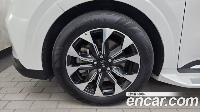 Kia Carnival 4-го поколения Gasoline 7-Seater Signature - фото 3