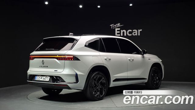 Renault Samsung Grand Koleos 1.5 E-TECH Esprit Alphine 2WD - фото 1