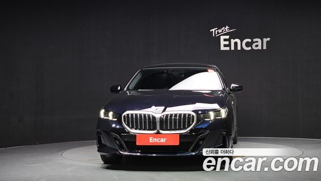 BMW 5-Series G60 520i M Sport - фото 2