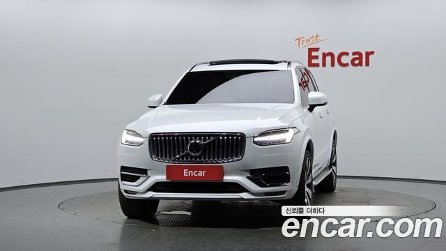 Volvo XC90 2-го поколения B6 Ultimate Bright - фото 2