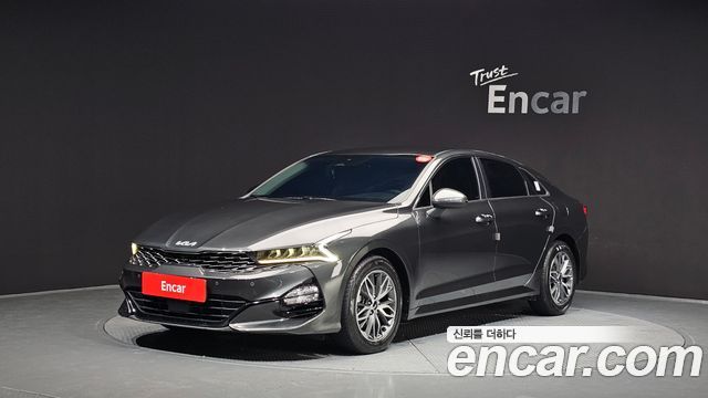Kia K5 3-го поколения 2.0 Prestige - фото 0