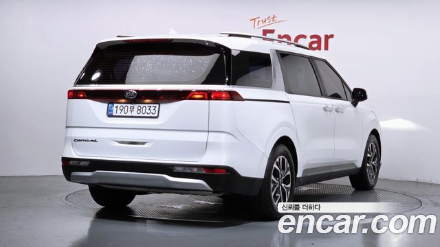 Kia Carnival 4-го поколения 9-Seater Prestige - фото 1