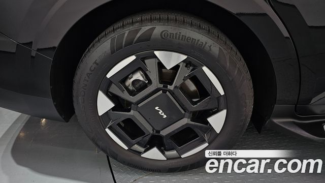 Kia Carnival Новый 4-го поколения HEV 7-Seater Hi Limousine Signature - фото 4